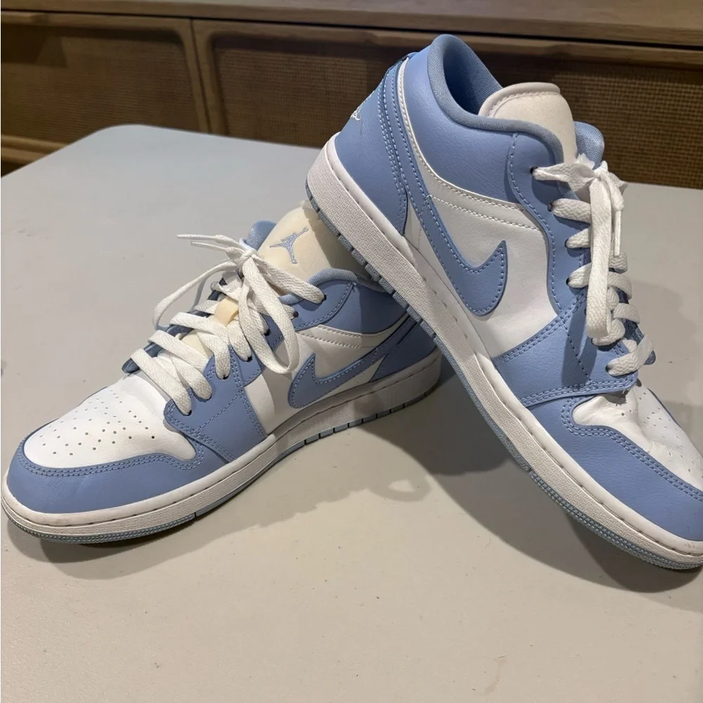 Nike - Women's Air Jordan Retro 1 Low Sneakers. White and baby blue.